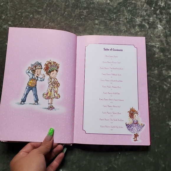 Fancy Nancy Phonics Fun Book - Picture 2 of 3